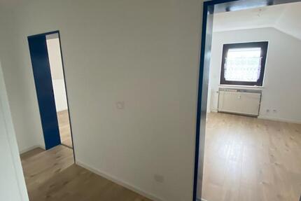 Wohnung Wermelskirchen - 2 Zimmer, 35 m&sup2;, 350&euro; | Angebot:25850356