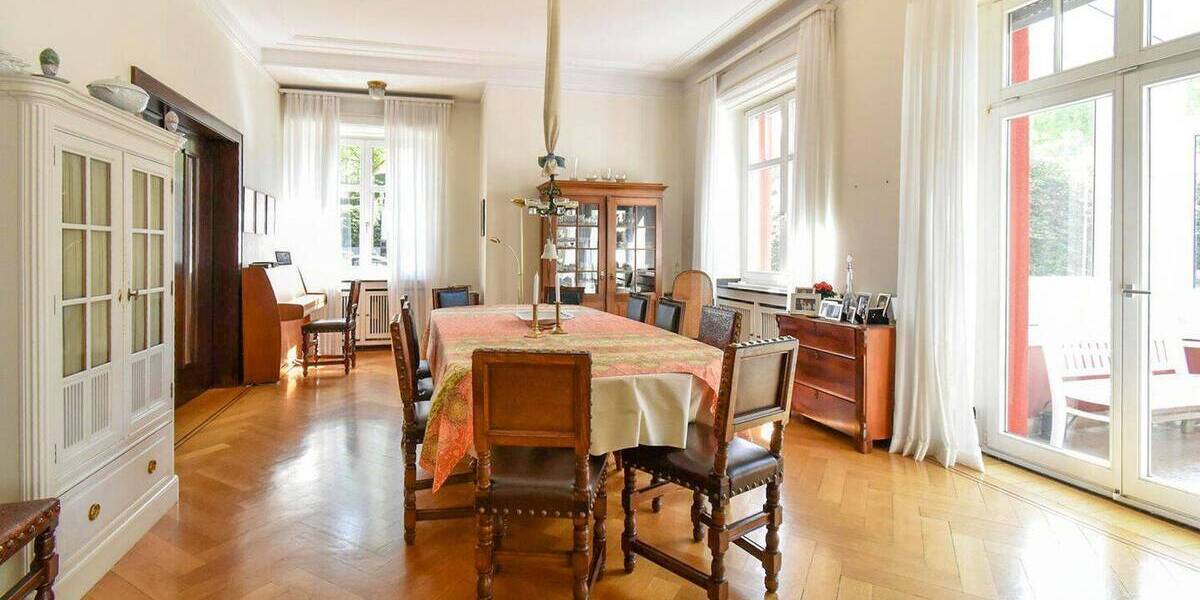 Mehrfamilienhaus, Wohnhaus Essen / Bredeney Bredeney - 1 Zimmer, 406 m&sup2;, 2.200.000&euro; | Angebot:26569006