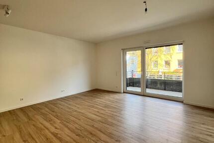 Wohnung Langenfeld (Rheinland) - 2 Zimmer, 62 m&sup2;, 950&euro; | Angebot:26019351