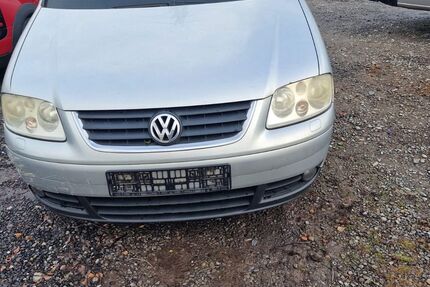 VW Touran 302.781 km 599 &euro; Essen 45326