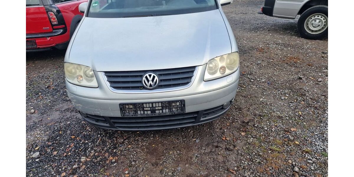 VW Touran 302.781 km 599 &euro; Essen 45326
