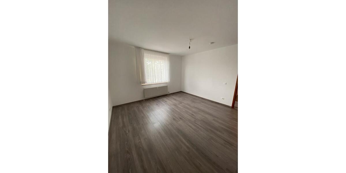 Etagenwohnung Wuppertal Gemarkung Nächstebreck - 2 Zimmer, 72 m&sup2;, 770&euro; | Angebot:26184795