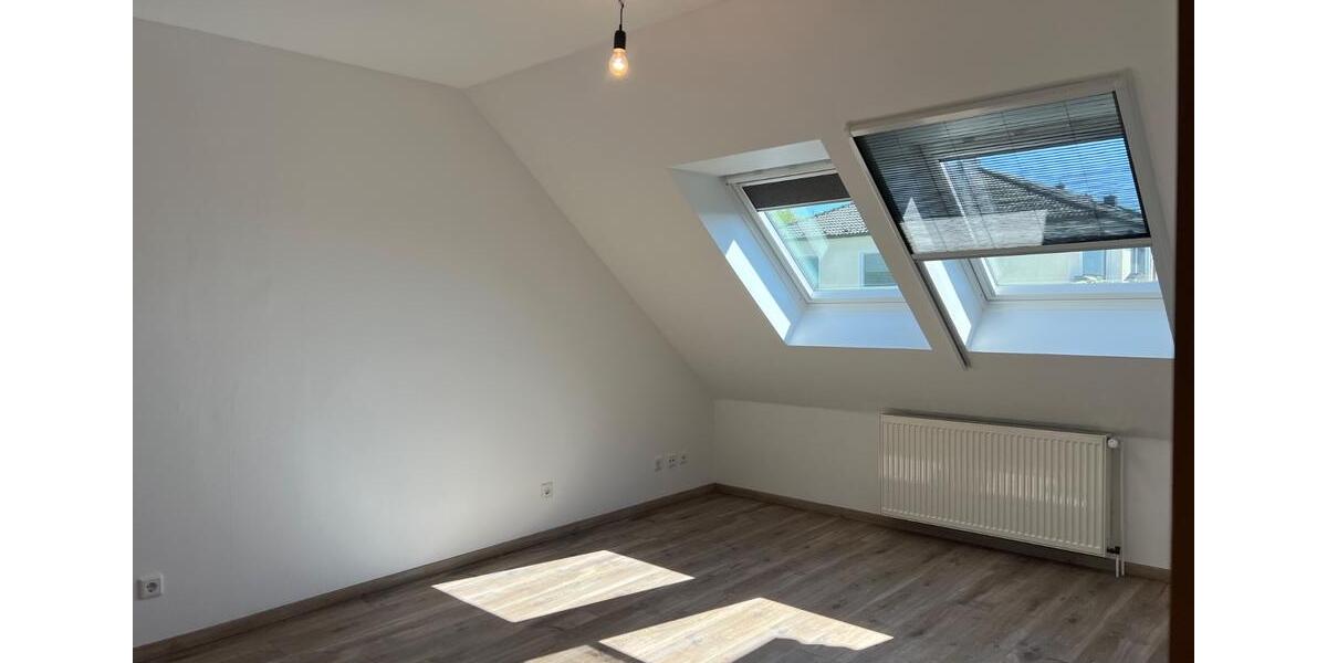 Maisonettenwohnung Velbert Pöthen - 3 Zimmer, 79 m&sup2;, 800&euro; | Angebot:26549833