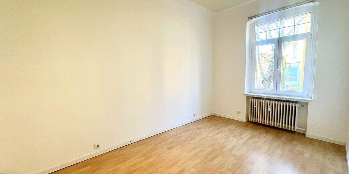 Mehrfamilienhaus, Wohnhaus Düsseldorf / Benrath Benrath - 9 Zimmer, 203 m&sup2;, 719.000&euro; | Angebot:25689239