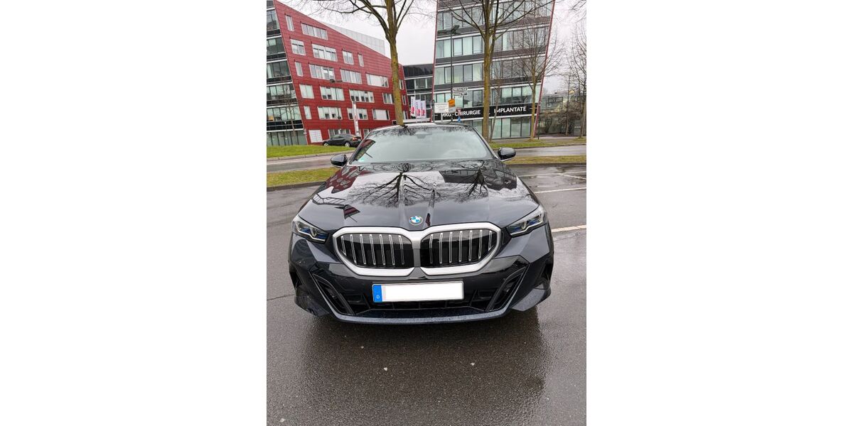 BMW 520 25.000 km 50.900 &euro; Düsseldorf 40235