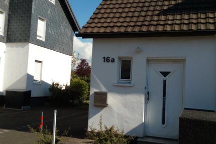 Haus Erkrath - 1 Zimmer, 61 m&sup2;, 760&euro; | Angebot:26481035