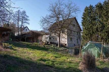 Haus Solingen Höhscheid/Burg - 7 Zimmer, 175 m&sup2;, 475.000&euro; | Angebot:20211008