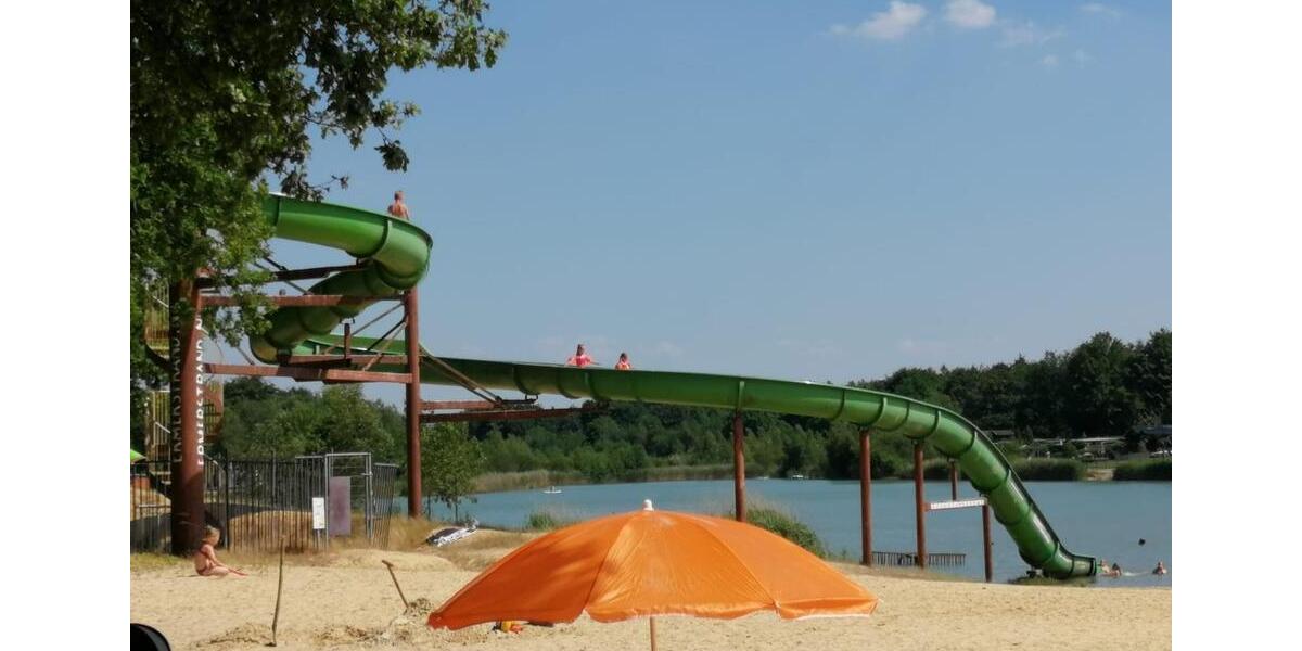 Ferienimmobilie Düsseldorf - 90&euro; | Angebot:25752493