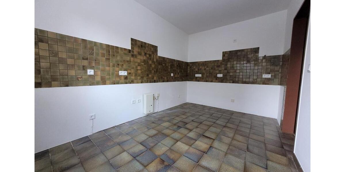 Erdgeschoßwohnung Hagen Hohenlimburg - 3 Zimmer, 93 m&sup2;, 595&euro; | Angebot:26630936