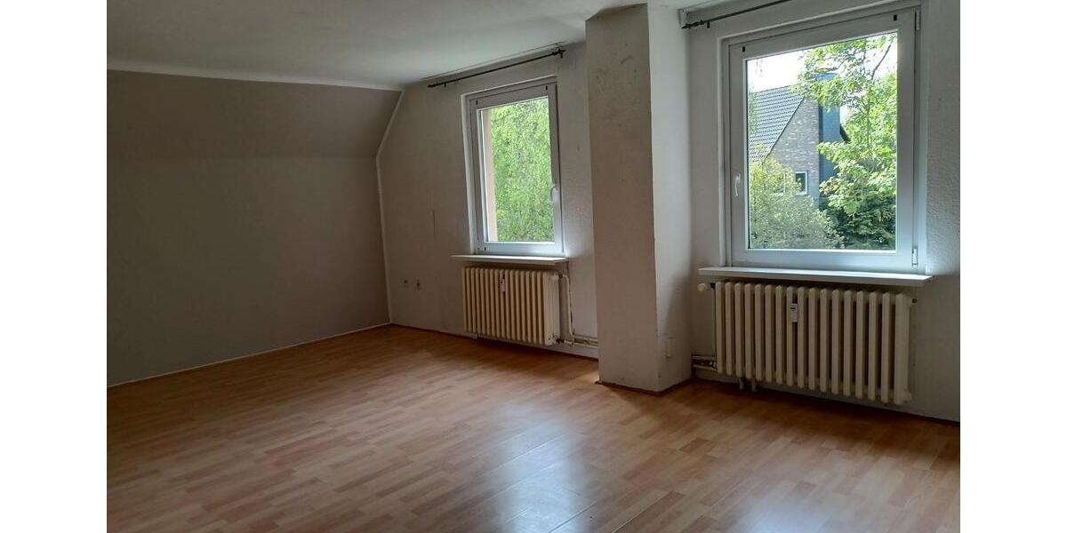 Dachgeschoßwohnung Bochum Altenbochum - 3 Zimmer, 73 m&sup2;, 153.000&euro; | Angebot:26294792