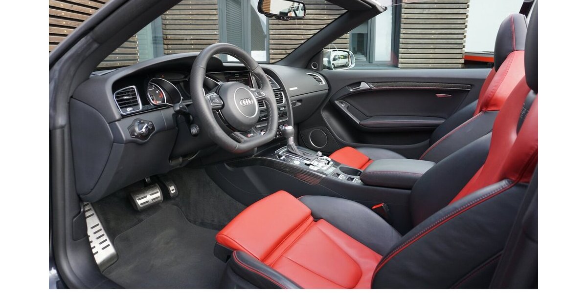Audi RS5 4.2 1.Hd. B&O MMI 280km/h Carbon Exklusiv 47.641 km 58.900 &euro; Wuppertal 42327