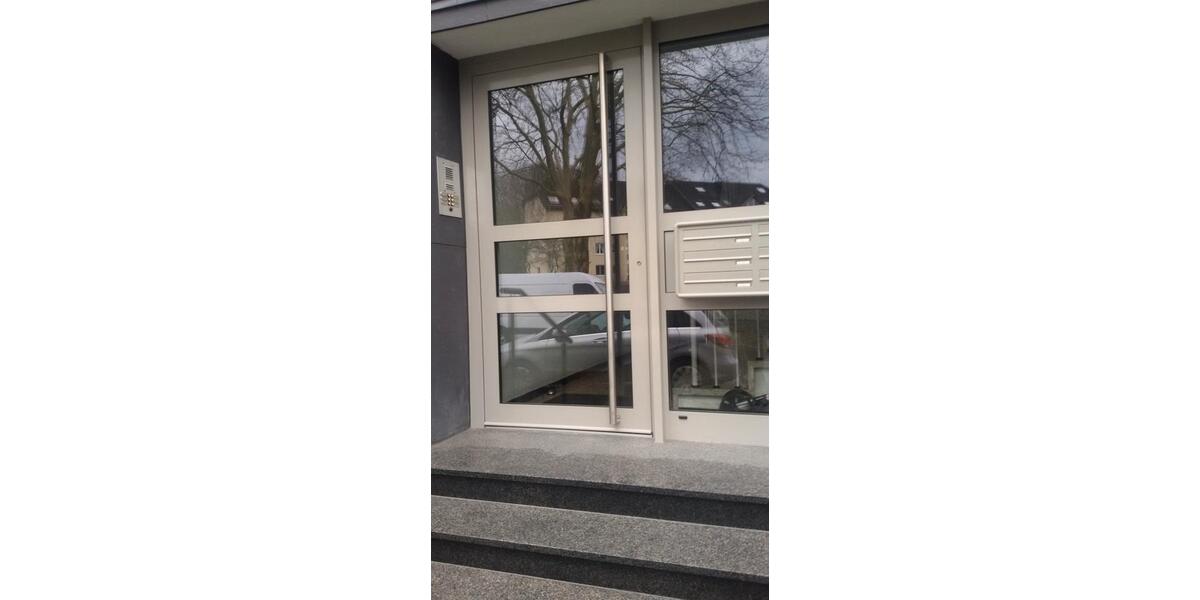 Erdgeschoßwohnung Solingen Ohligs - 2 Zimmer, 53 m&sup2;, 530&euro; | Angebot:26577546