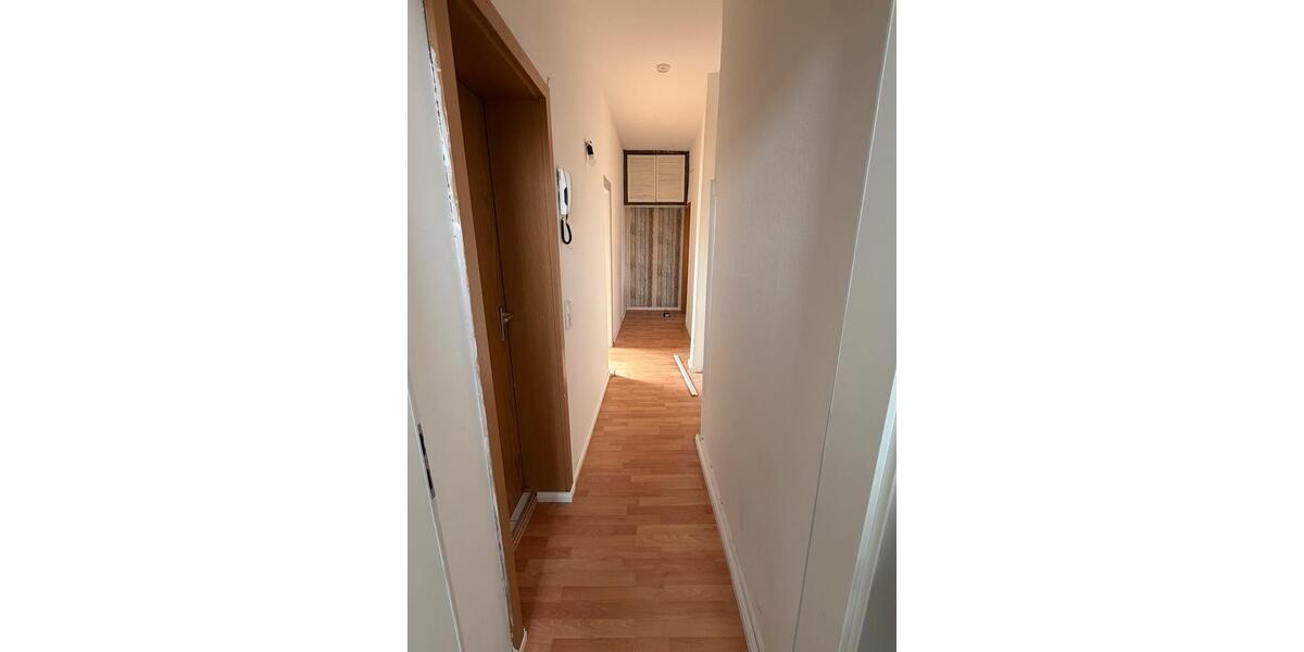 Dachgeschoßwohnung Bochum Höntrop - 3 Zimmer, 80 m&sup2;, 700&euro; | Angebot:25944881