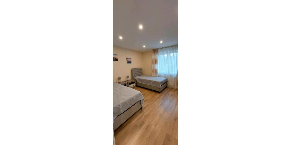 Etagenwohnung Bochum Querenburg - 2.5 Zimmer, 66 m&sup2;, 1.250&euro; | Angebot:26626180