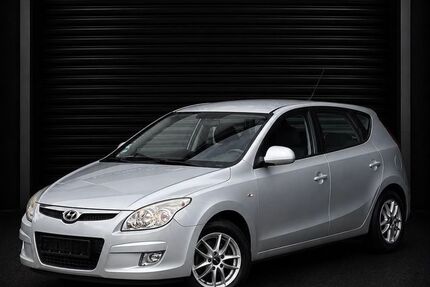 Hyundai i30 63.000 km 4.800 &euro; Remscheid 42857
