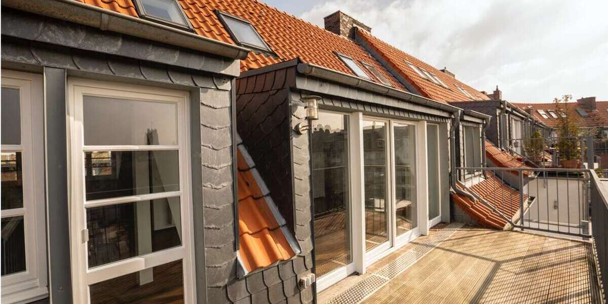 Etagenwohnung Düsseldorf Derendorf - 3 Zimmer, 111 m&sup2;, 1.990&euro; | Angebot:26441084