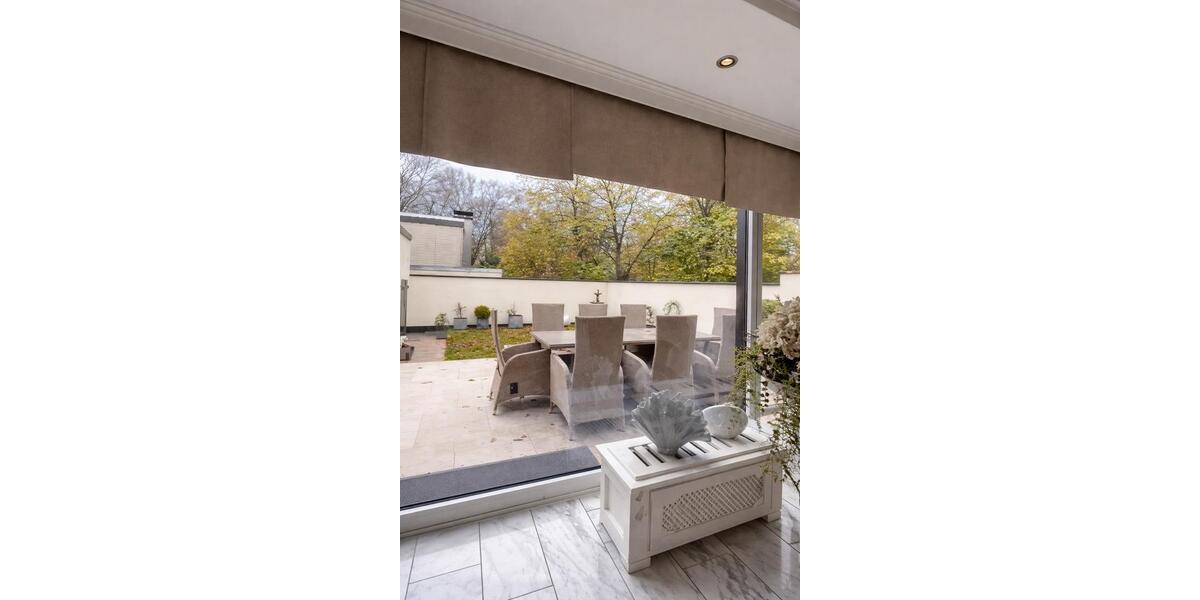 Bungalow Gelsenkirchen Gelsenkirchen-Mitte - 8 Zimmer, 270 m&sup2;, 2.150&euro; | Angebot:26107848