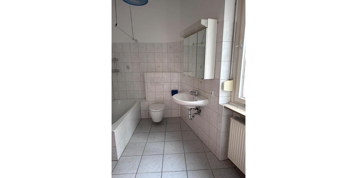 Etagenwohnung Wuppertal Gemarkung Barmen - 2 Zimmer, 75 m&sup2;, 420&euro; | Angebot:25944882