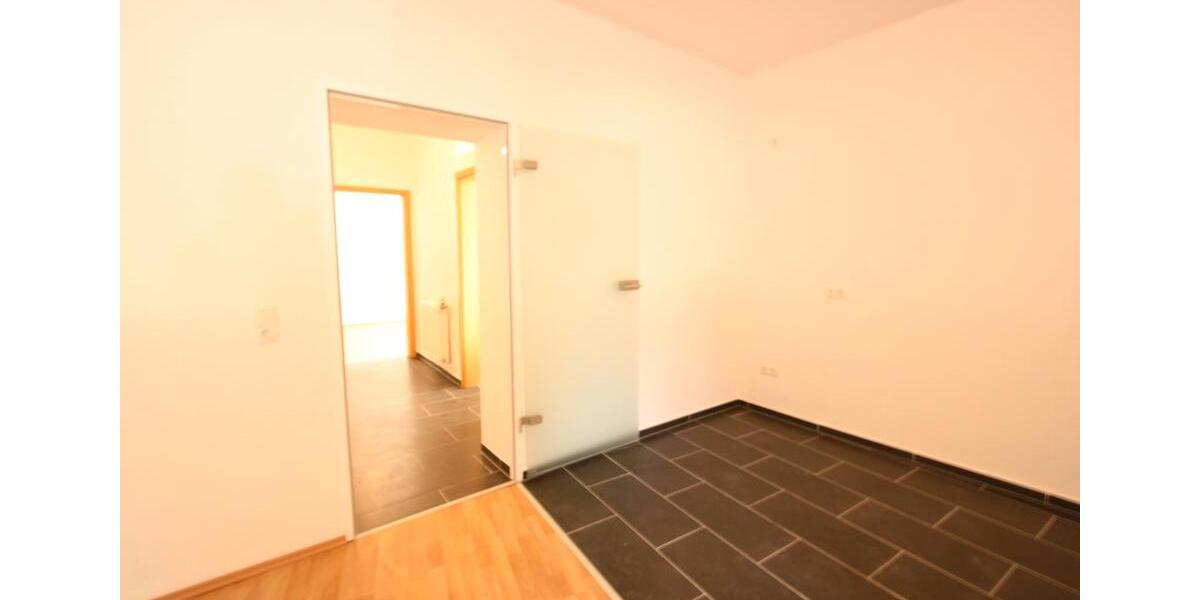 Erdgeschoßwohnung Herne Wanne-Bickern - 2.5 Zimmer, 65 m&sup2;, 600&euro; | Angebot:26627129