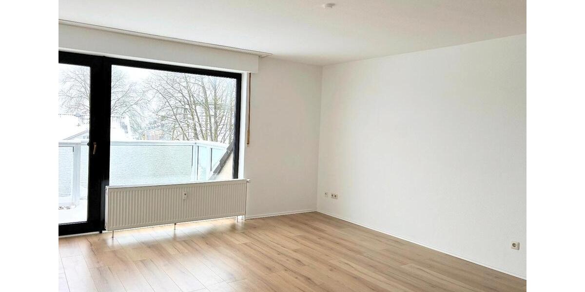 Dachgeschoßwohnung Solingen - 1.5 Zimmer, 43 m&sup2;, 500&euro; | Angebot:26355306