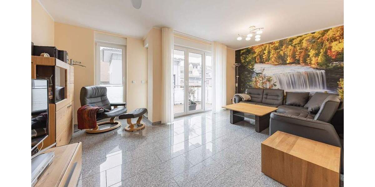Etagenwohnung Hagen Haspe - 3 Zimmer, 83 m&sup2;, 240.000&euro; | Angebot:25666613