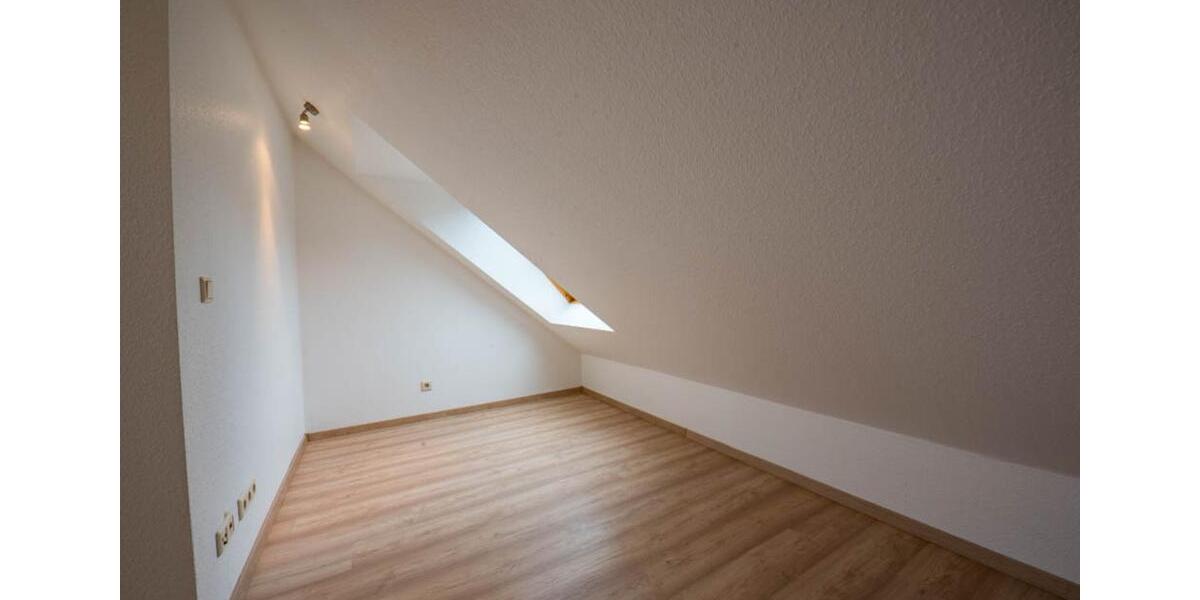 Maisonettenwohnung Essen Stadtbezirk VIII - 2.5 Zimmer, 71 m&sup2;, 595&euro; | Angebot:25874904