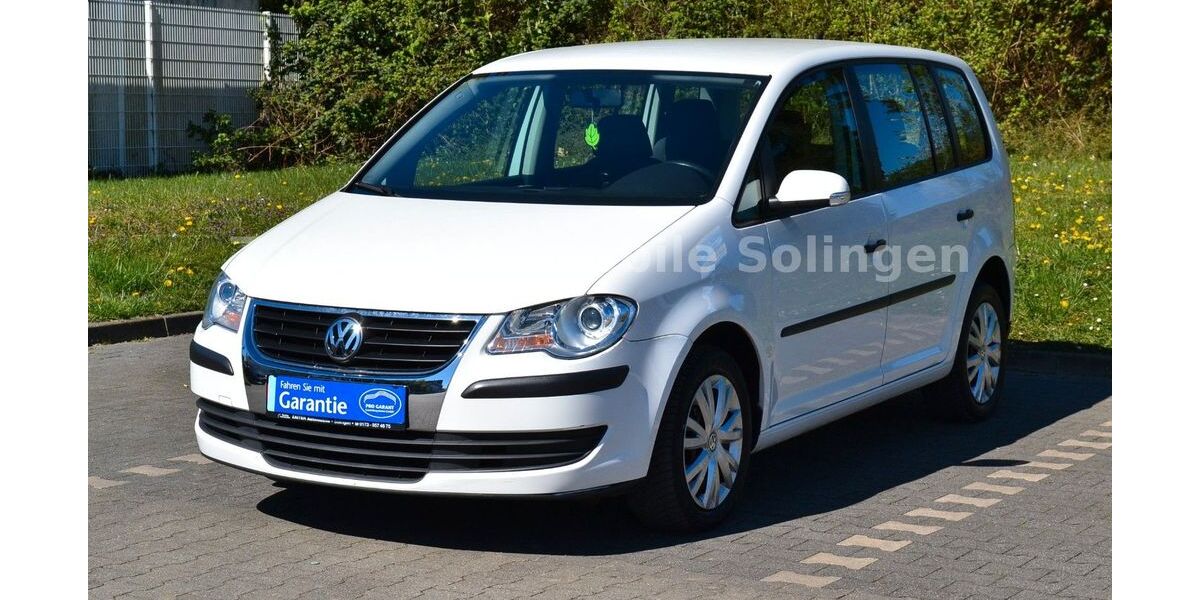 VW Touran 122.000 km 4.490 &euro; Solingen 42659