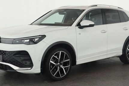 VW Tiguan 18.200 km 40.384 &euro; Düsseldorf 40233