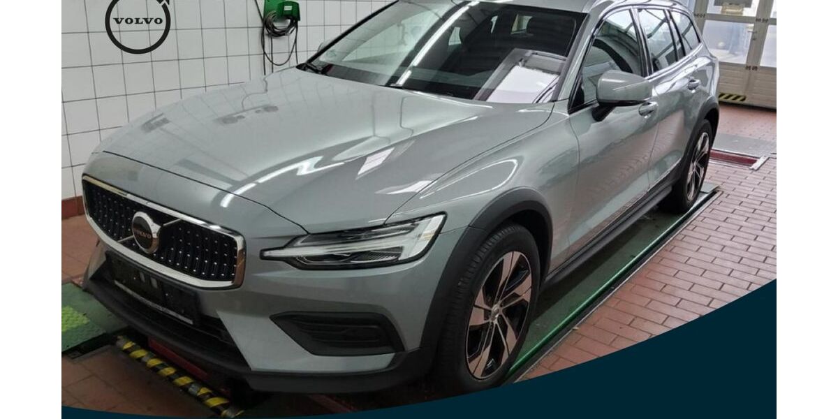 Volvo V60 Cross Country 19.715 km 39.980 &euro; Essen-Kray 45309