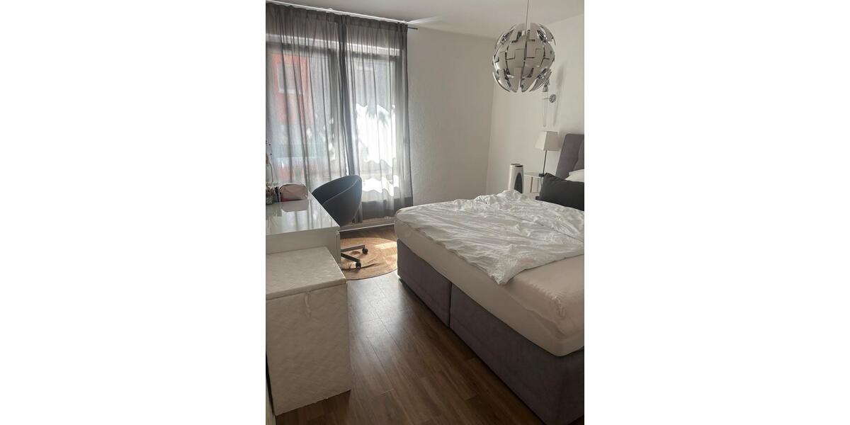 Etagenwohnung Essen Südviertel - 2 Zimmer, 54 m&sup2;, 539&euro; | Angebot:25960309