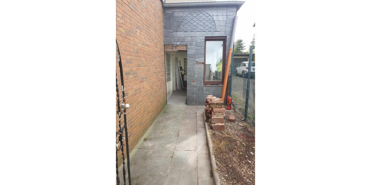 Einfamilienhaus Langenfeld (Rheinland) - 4 Zimmer, 100 m&sup2;, 269.000&euro; | Angebot:24820212