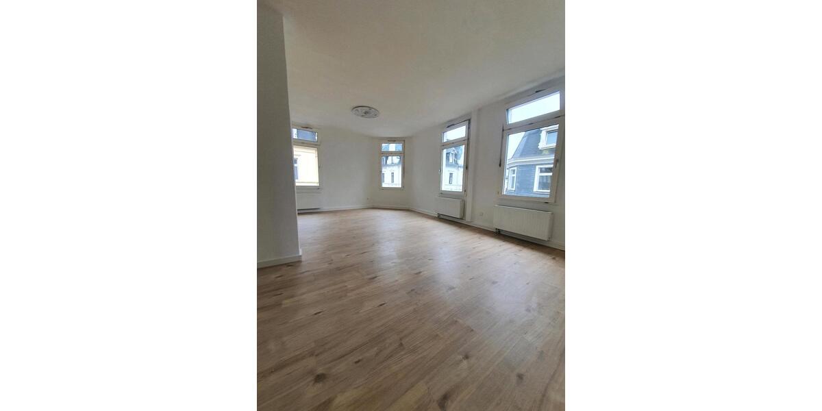Etagenwohnung Wuppertal Gemarkung Langerfeld - 2 Zimmer, 67 m&sup2;, 85.000&euro; | Angebot:26109211