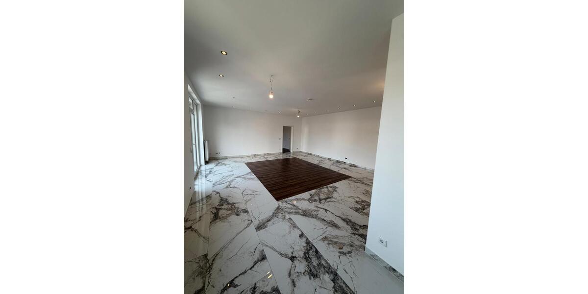 Dachgeschoßwohnung Düsseldorf Stadtbezirk 9 - 3 Zimmer, 130 m&sup2;, 2.450&euro; | Angebot:25792060