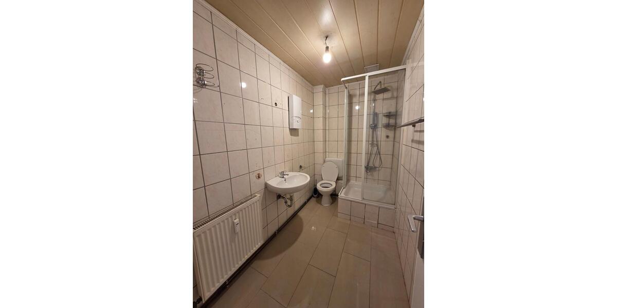 Dachgeschoßwohnung Wuppertal Arrenberg - 2 Zimmer, 62 m&sup2;, 600&euro; | Angebot:26453781