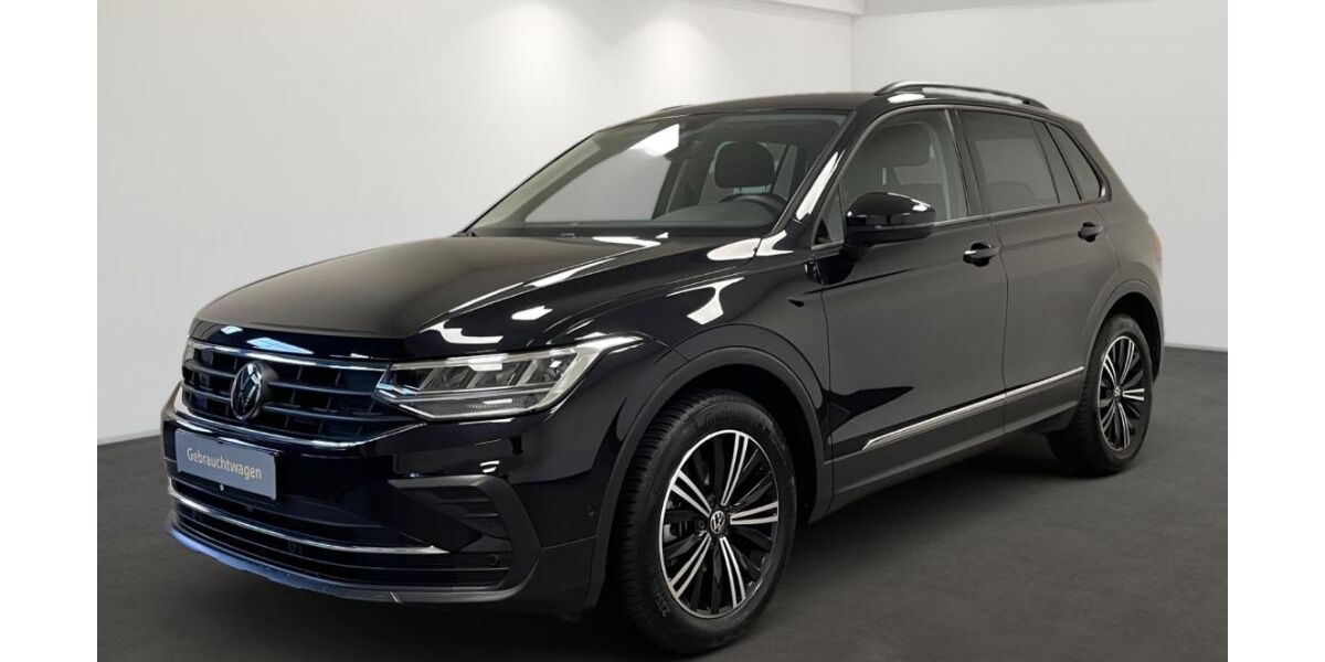 VW Tiguan 15.965 km 26.990 &euro; Düsseldorf 40233