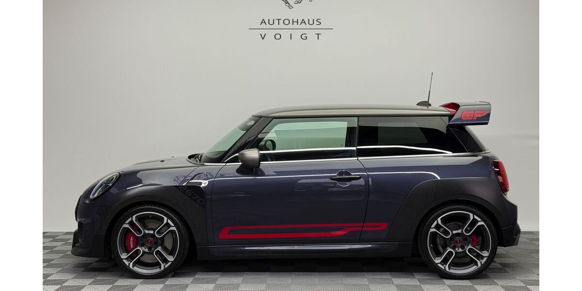 Mini John Cooper Works 16.616 km 40.990 &euro; Radevormwald 42477