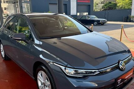 VW Golf 37.100 km 24.490 &euro; Düsseldorf 40589