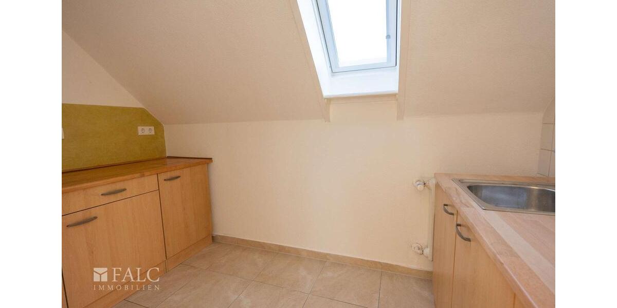 Dachgeschoßwohnung Heiligenhaus - 2 Zimmer, 41 m&sup2;, 405&euro; | Angebot:24780673