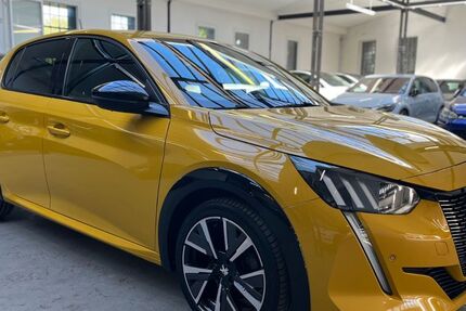 Peugeot 208 102.840 km 10.870 &euro; Velbert 42551