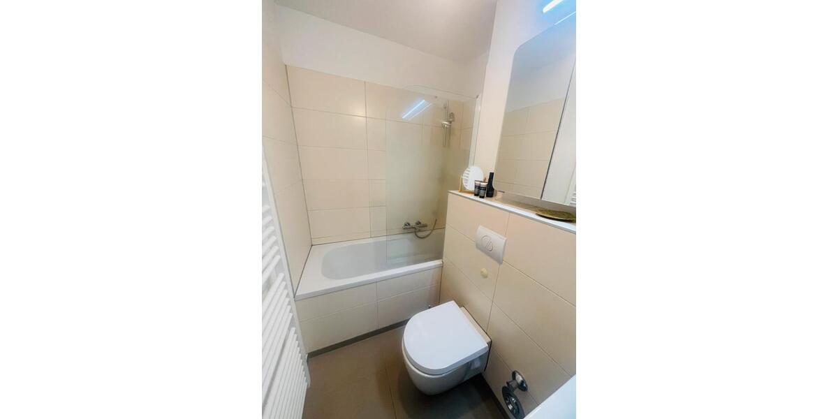 Etagenwohnung Solingen Central - 2 Zimmer, 69 m&sup2;, 210.000&euro; | Angebot:27258752