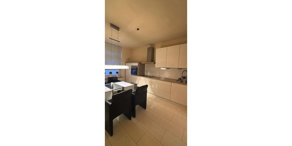 Erdgeschoßwohnung Essen Stadtbezirk V - 2.5 Zimmer, 56 m&sup2;, 850&euro; | Angebot:26028924