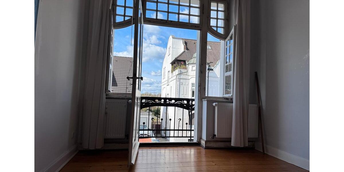 Etagenwohnung Mülheim an der Ruhr - 2 Zimmer, 32 m&sup2;, 990&euro; | Angebot:25962508