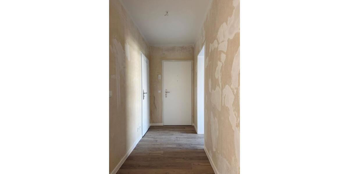 Etagenwohnung Remscheid - 2 Zimmer, 64 m&sup2;, 383&euro; | Angebot:25415102