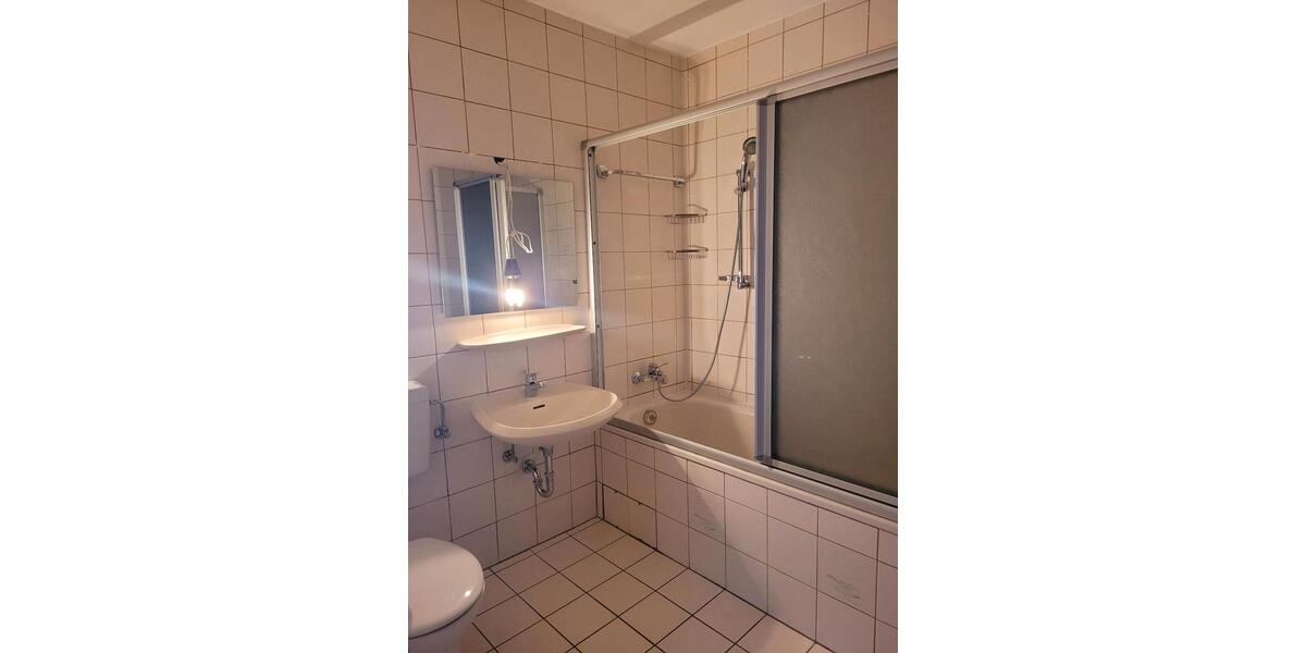 Etagenwohnung Wuppertal Eckbusch - 1 Zimmer, 42 m&sup2;, 480&euro; | Angebot:26592493