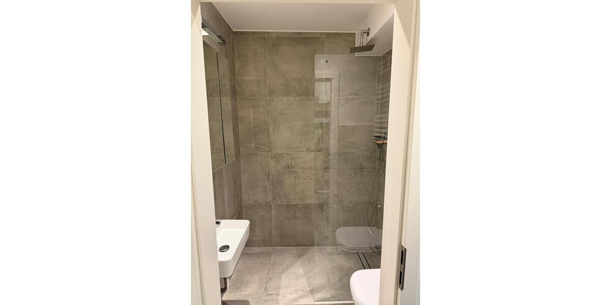 Etagenwohnung Düsseldorf Oberbilk - 2 Zimmer, 45 m&sup2;, 875&euro; | Angebot:26504017