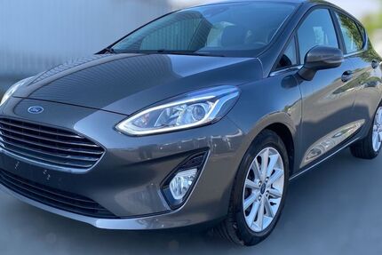 Ford Fiesta 99.000 km 9.800 &euro; Essen 45309