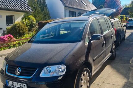 VW Touran 110.200 km 3.400 &euro; Essen 45239
