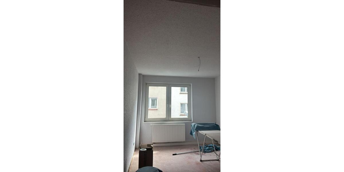 Etagenwohnung Essen Stadtbezirk VI - 4 Zimmer, 80 m&sup2;, 680&euro; | Angebot:26611422
