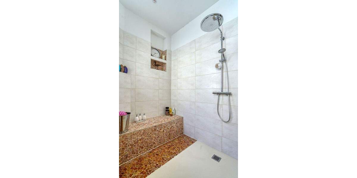 Mehrfamilienhaus, Wohnhaus Bochum Sevinghausen - 9 Zimmer, 310 m&sup2;, 795.000&euro; | Angebot:25743293