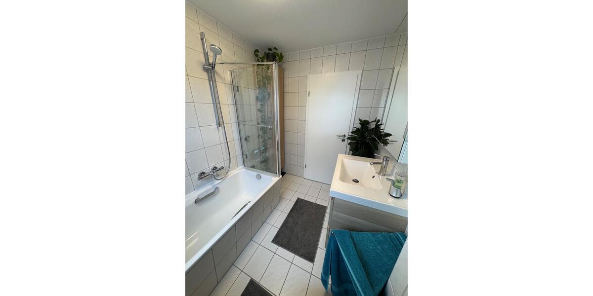 Etagenwohnung Mülheim an der Ruhr Menden-Holthausen - 3 Zimmer, 76 m&sup2;, 255.000&euro; | Angebot:26539694